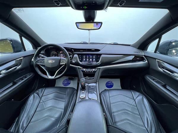 凯迪拉克XT6 2020款 28T 六座四驱豪华运动型
