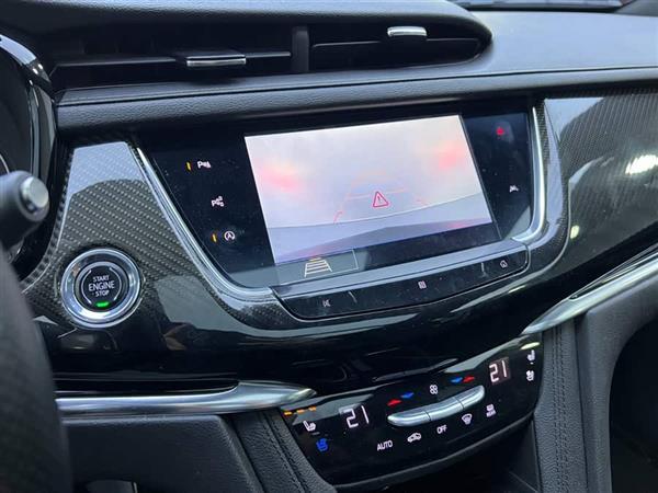 凯迪拉克XT6 2020款 28T 六座四驱豪华运动型