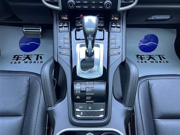 Cayenne 2016款 Cayenne 3.0T