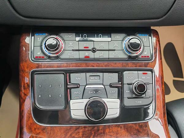 奥迪A8 2013款 A8L 45 TFSI quattro豪华型