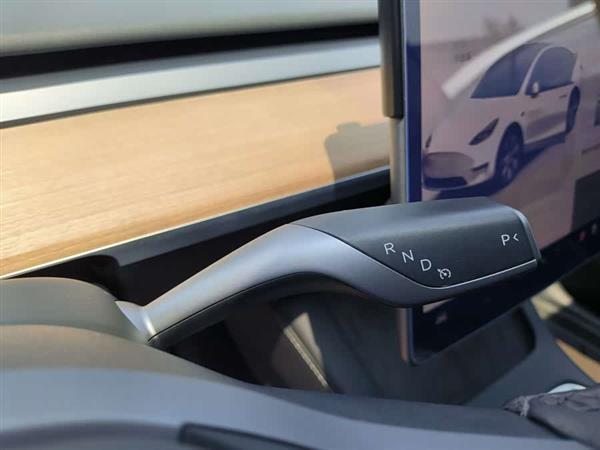 Model Y 2022款 后轮驱动版