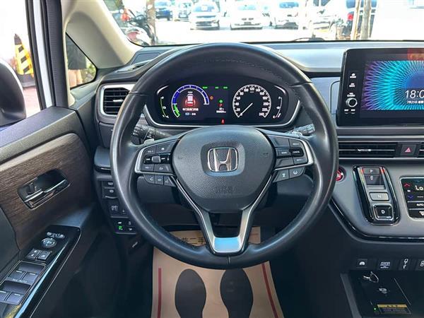 奥德赛 2022款 2.0L e:HEV 锐·耀享版