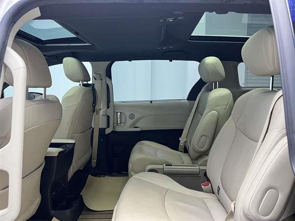 赛那SIENNA 2021款 2.5L混动 至尊版