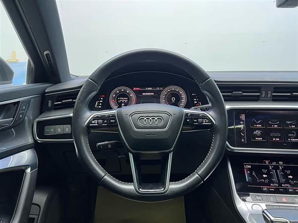 奥迪A6L 2020款 40 TFSI 豪华动感型