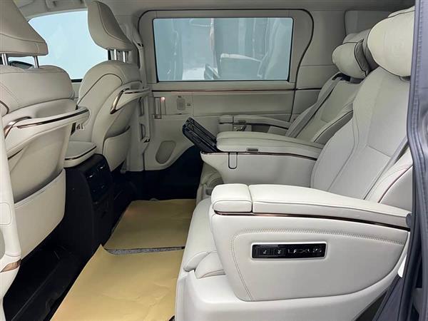 雷克萨斯LM 2023款 350h 七座隽雅版