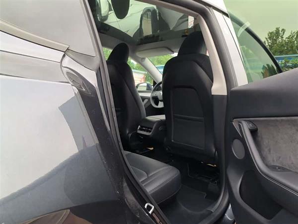 Model Y 2024款 后轮驱动版
