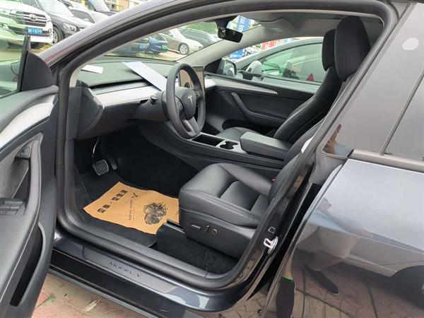 Model Y 2024款 后轮驱动版