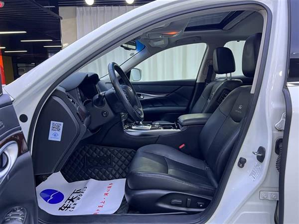 英菲尼迪Q70 2013款 Q70L 2.5L 舒适版