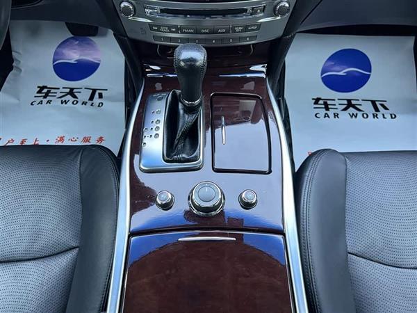英菲尼迪Q70 2013款 Q70L 2.5L 舒适版