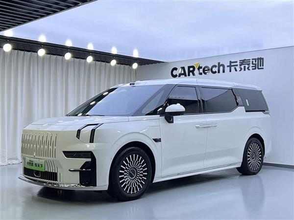 极氪009 2024款 七座过道版 108kWh