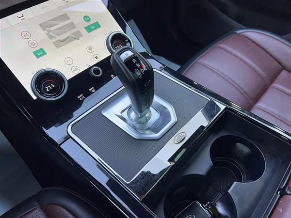 揽胜极光 2020款 249PS R-DYNAMIC S 曜黑运动科技版