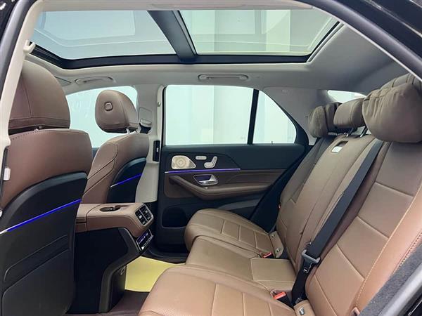 奔驰GLE 2024款 GLE 450 4MATIC 豪华型