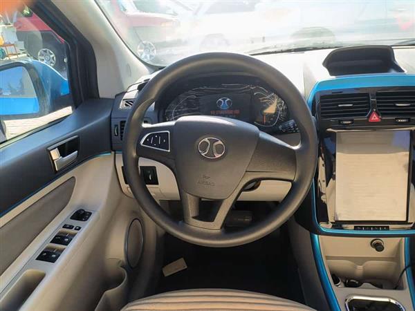 北汽新能源EV 2016款 EV160 轻快版