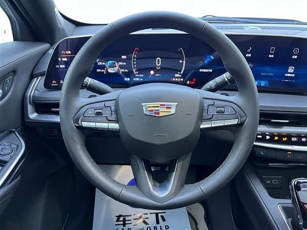 凯迪拉克XT4 2024款 28T 两驱豪华型
