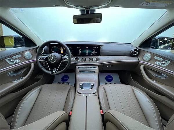 奔驰E级 2023款 E 300 L 豪华型