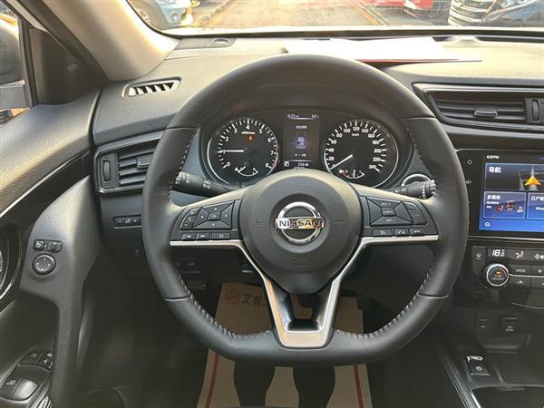 奇骏 2019款 2.0L CVT智联舒适版 2WD