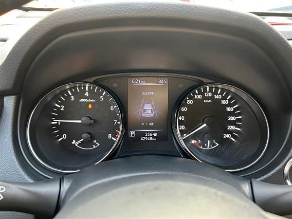 奇骏 2019款 2.0L CVT智联舒适版 2WD