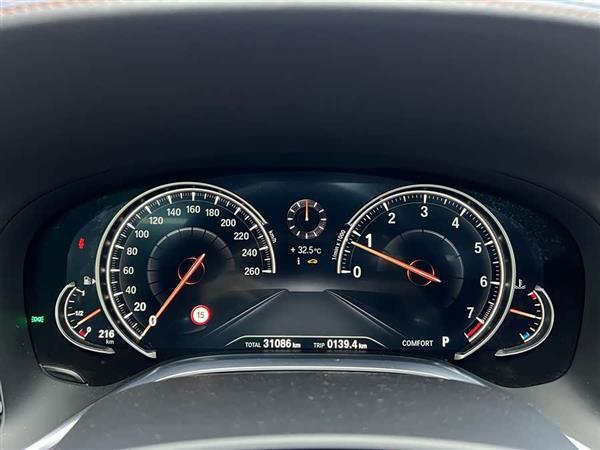 宝马7系 2018款 750Li xDrive M运动套装
