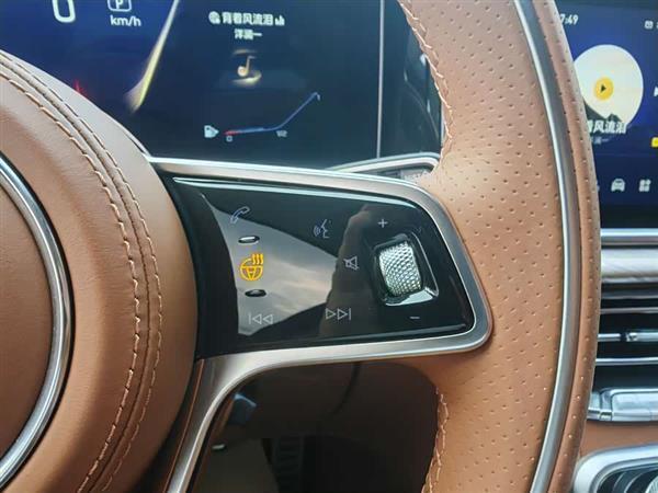红旗H9 2020款 2.0T 智联旗畅版