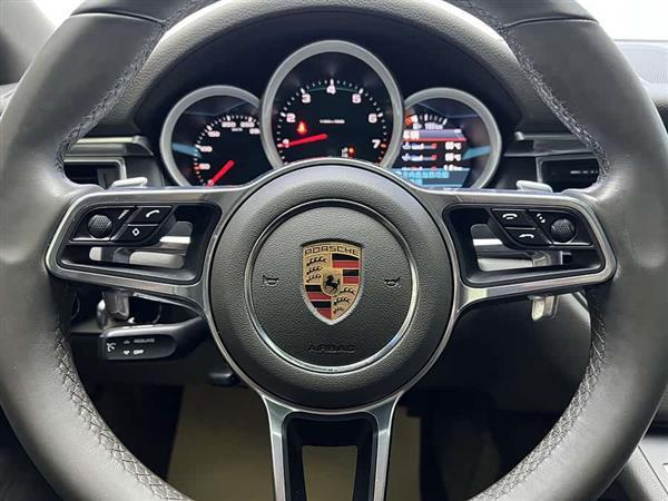 Macan 2017款  Macan 2.0T
