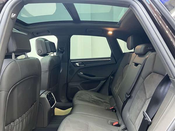 Macan 2017款  Macan 2.0T