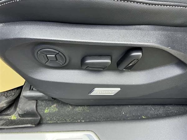 途锐 2019款 2.0TSI 锐翼版 国VI