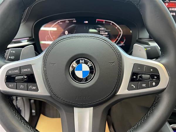 宝马5系 2022款 530Li 尊享型 M运动套装
