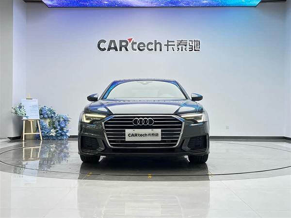 奥迪A6L 2021款 45 TFSI 臻选动感型