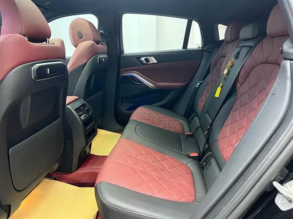 宝马X6 2023款 xDrive30i M运动套装