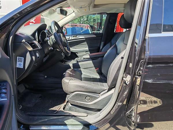 奔驰GLE轿跑 2015款 GLE 320 4MATIC 轿跑SUV