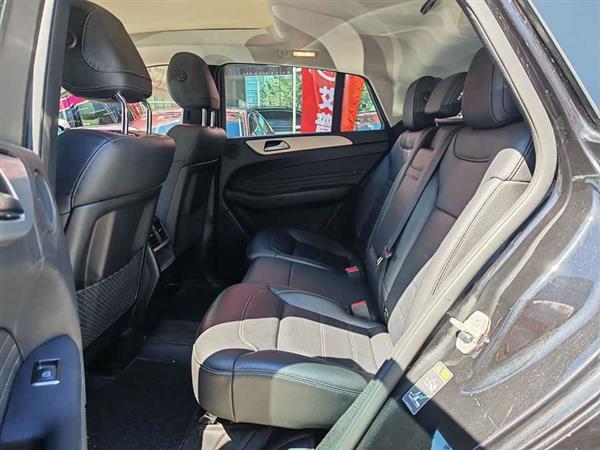 奔驰GLE轿跑 2015款 GLE 320 4MATIC 轿跑SUV