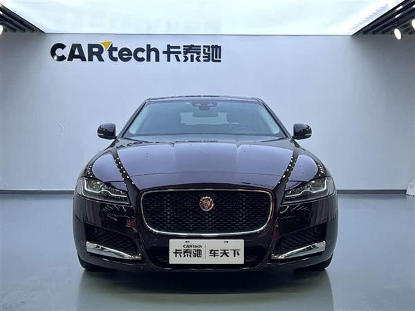 捷豹XFL 2018款 XFL 2.0T 250PS 豪华版