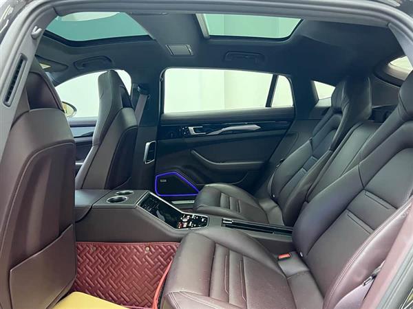 Panamera 2021款 Panamera 行政加长版 2.9T