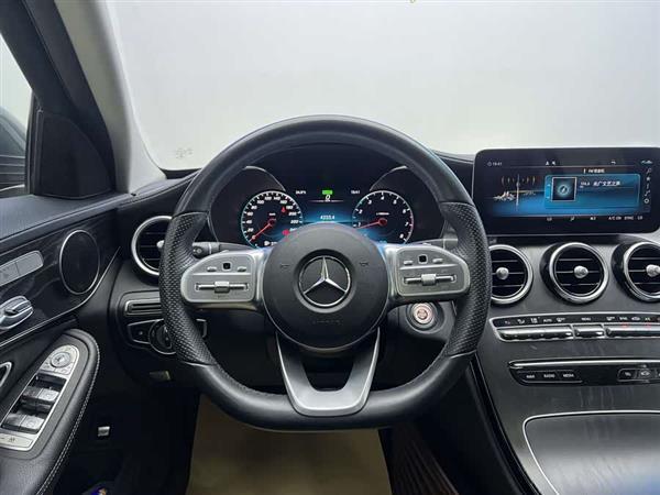 奔驰C级 2019款 改款 C 260 L 运动版
