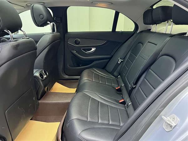 奔驰C级 2015款 改款 C 200 L 运动型