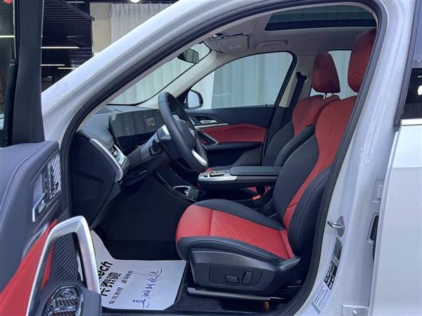 宝马X1 2023款 xDrive25Li X设计套装
