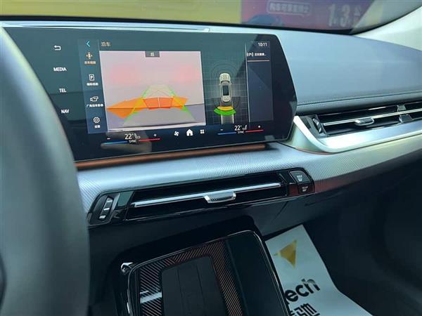 宝马X1 2023款 xDrive25Li X设计套装