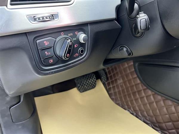 奥迪A8 2017款 A8L 6.3 FSI W12 quattro旗舰型