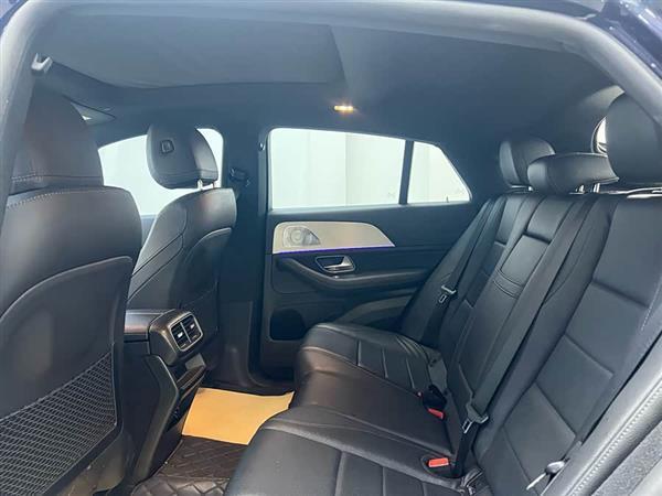 奔驰GLE轿跑 2020款 GLE 350 4MATIC 轿跑SUV 时尚型