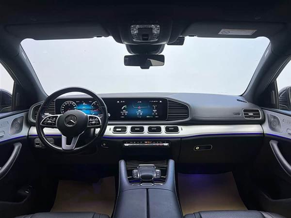 奔驰GLE轿跑 2020款 GLE 350 4MATIC 轿跑SUV 时尚型