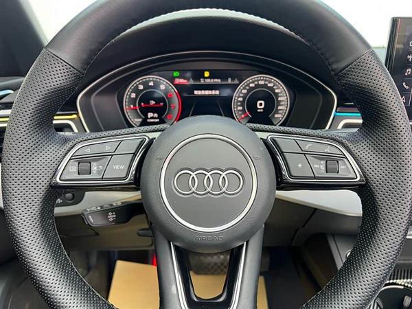 奥迪A5(进口) 2023款 Cabriolet 40 TFSI 时尚动感型