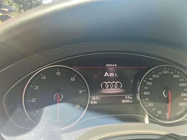 奥迪A6L 2017款 45 TFSI quattro 运动型
