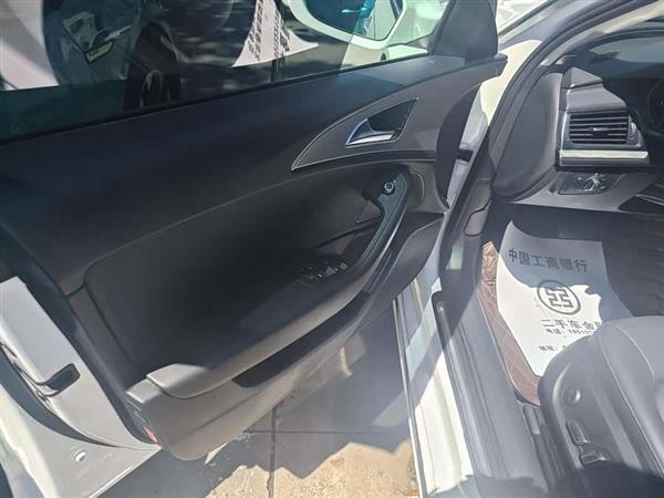 奥迪A6L 2017款 45 TFSI quattro 运动型