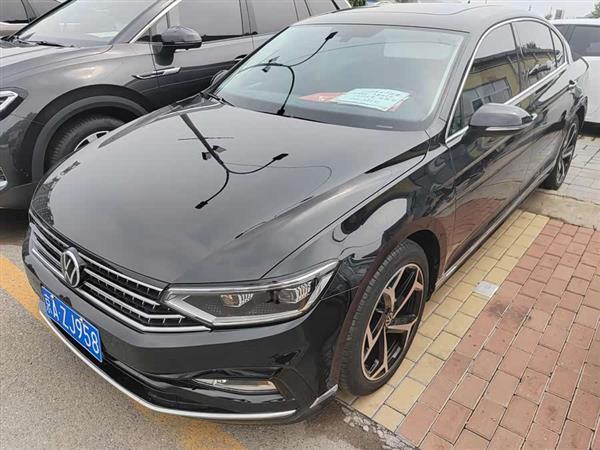 迈腾 2024款 200万辆众享款 330TSI DSG豪华型