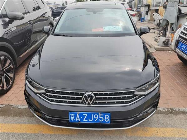 迈腾 2024款 200万辆众享款 330TSI DSG豪华型