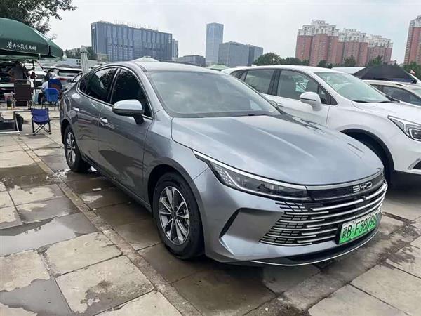 驱逐舰05 2024款 荣耀版 DM-i 55KM 豪华型