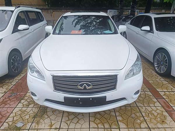 英菲尼迪Q70 2013款 Q70L 2.5L 舒适版