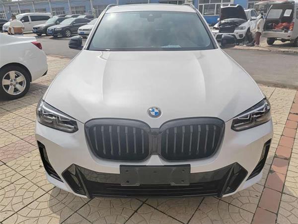 宝马X3 2022款 改款二 xDrive30i 领先型 M曜夜套装