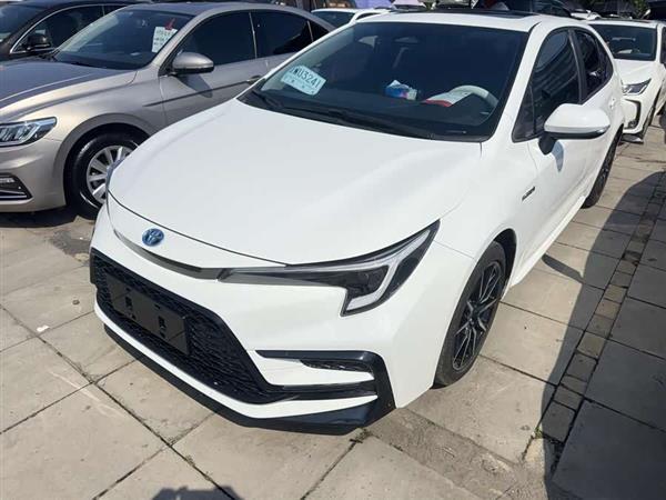 雷凌 2023款 智能电混双擎 1.8L 运动版