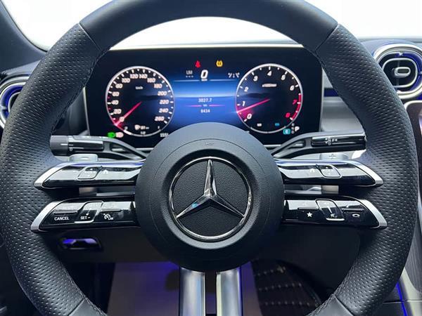 奔驰C级 2023款 C 260 L 运动版